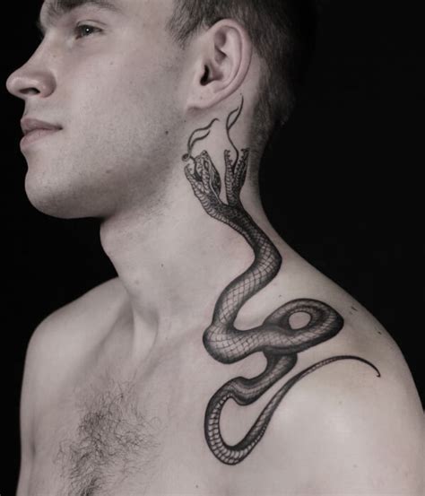 snake neck tattoo male.